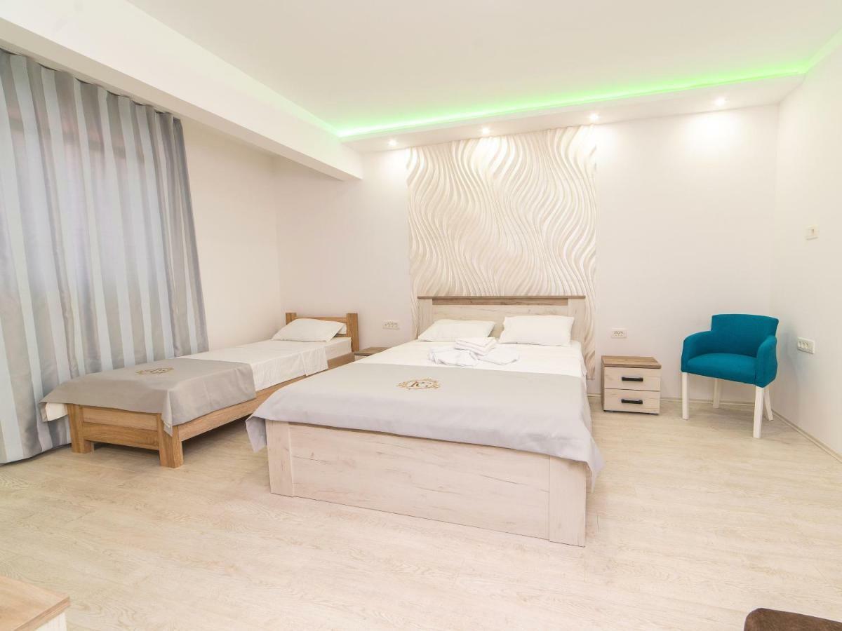 Hotel Royal Garden Никшич Экстерьер фото